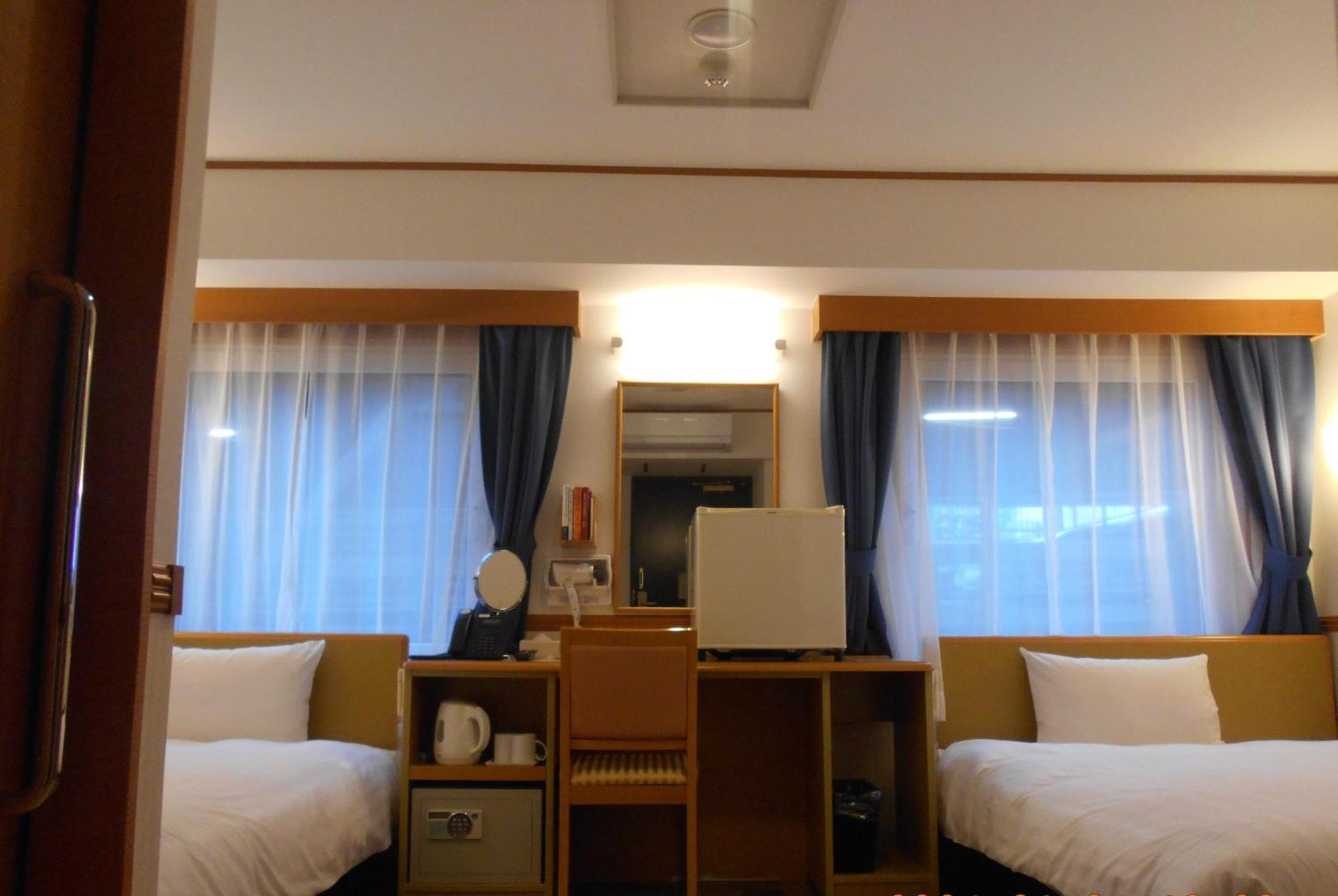 Toyoko Inn Niigata Furumachi Екстер'єр фото