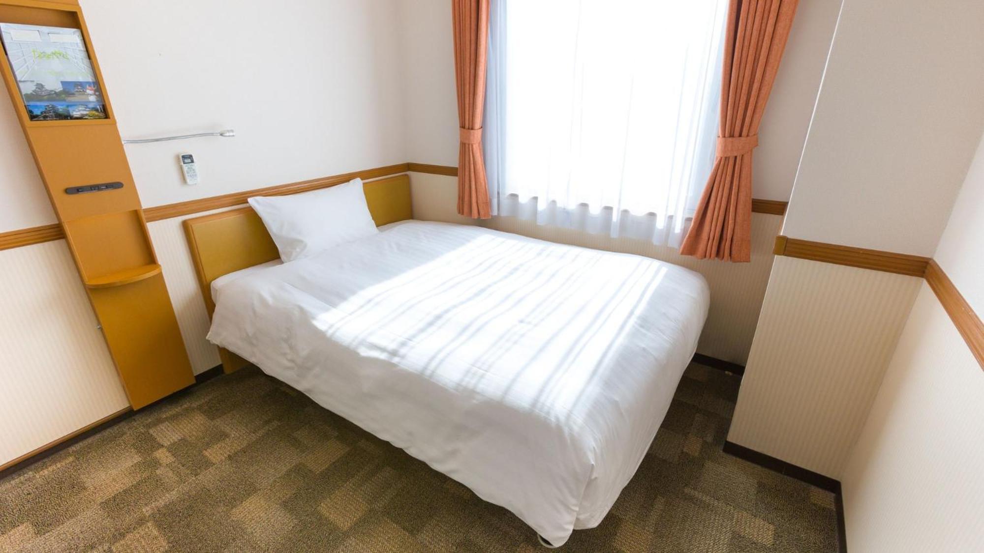 Toyoko Inn Niigata Furumachi Номер фото