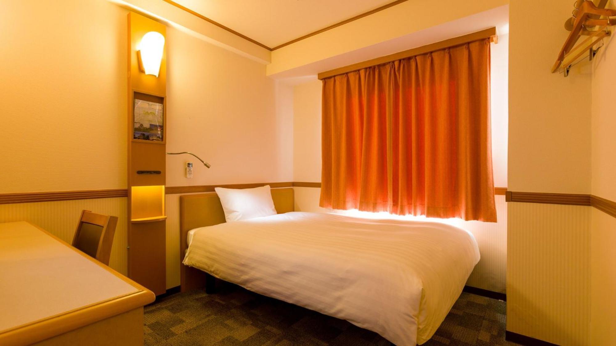 Toyoko Inn Niigata Furumachi Номер фото