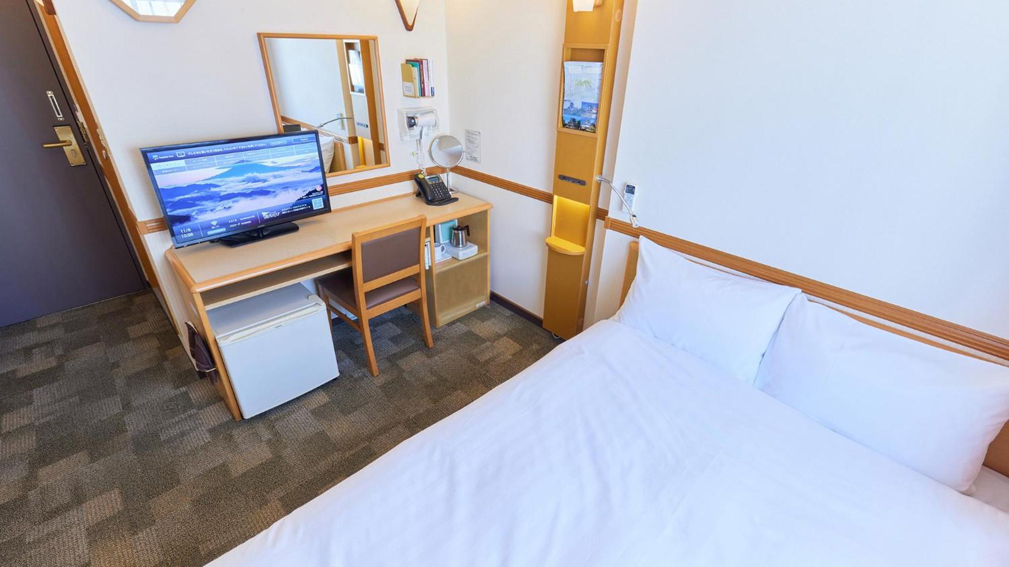Toyoko Inn Niigata Furumachi Номер фото